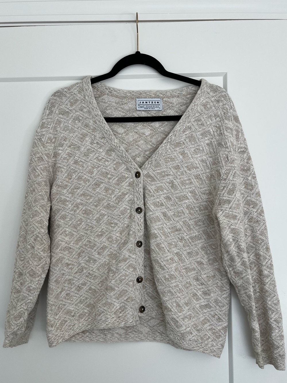 Vintage Jantzen Classics Made in USA Cream Knit Button Cardigan Tortoise Buttons